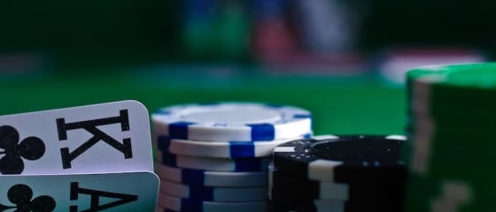 Nhà vô địch không thể đánh bại: Tiết lộ những người chơi Poker giỏi nhất từ trước đến nay